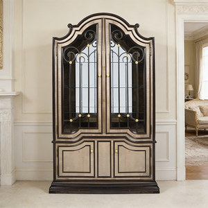 Meuble européen de style vintage, armoire à vin haute en bois, finition laquée noire et placage bois, vitrine pour salon - Product Image 1