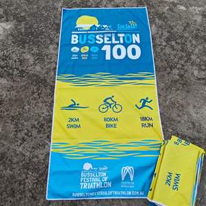 <span class=keywords><strong>Serviette</strong></span> de sport en microfibre à séchage rapide avec logo personnalisé imprimé, idéale pour le soutien des équipes de football et les événements de fans. - Product Image 5