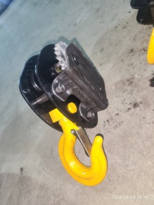 Palans à chaîne manuels de 1 tonne et 3 mètres - Bloc en acier robuste pour la <span class=keywords><strong>construction</strong></span> et l'installation d'équipements - Solution de levage manuelle précise - Product Image 2