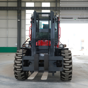 High Power Terrain Forklift 5ton 5000kg Solid Tire Strong Capaility Terrain Forklift Enclosed Cabin - Product Image 4