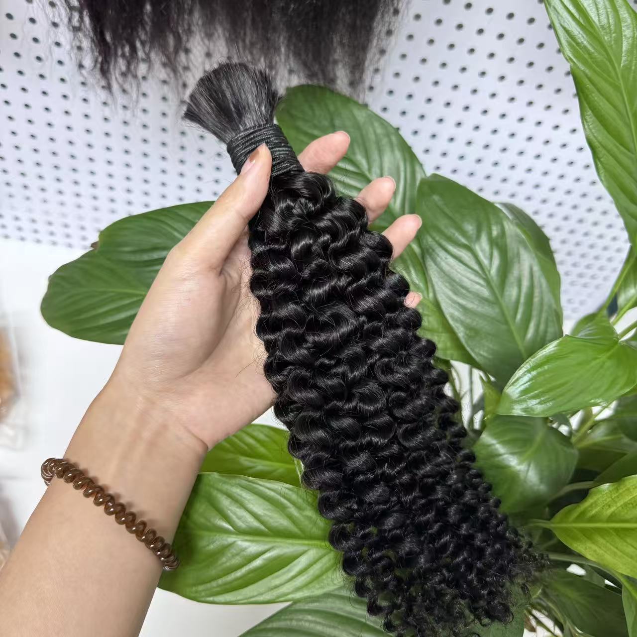 Vast Hair Workshop Craft Detail 4 for KAMA 100% Human Hair Extensions Curly Boho Braids Bulk Human Hair Bundles for Black Women