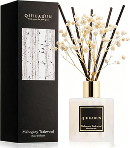 Diffuseur de parfum en bois de teck naturel à base de plantes, écologique, longue durée, parfum fruité frais, sans phtalates, sans parabènes - Product Image 1