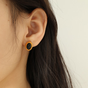 Conjunto de Joyería de Moda para Mujer, Aretes y Collar de Aleación de Zinc con Incrustaciones de Piedra Ojo de Tigre Ovalada, Diseño Minimalista y Elegante - Product Image 3