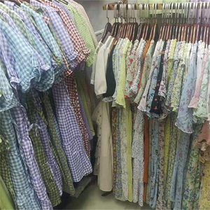 Robes élégantes pour femmes, vêtements en stock de haute qualité, logo personnalisé, imprimé floral, robes décontractées en stock - Product Image 1