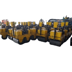 Compacteur à double tambour vibrant à entraînement hydraulique, 25 kN, 4 tonnes, haute puissance, diesel - Product Image 1