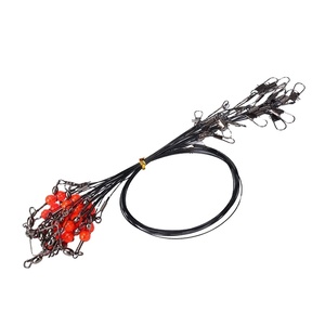 Ensemble de matériel de pêche avec fils anti-enroulement en acier inoxydable avec émerillons et attaches à clip pour appâts - Product Image 1