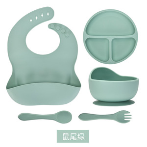 Set de alimentación de silicona para bebés de 5 piezas: tazón, tenedor, cuchara, babero con ventosa para bebés de 0 a 12 meses - Product Image 5