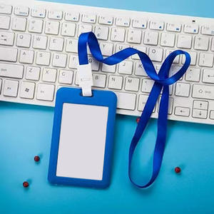 双面耐用升华聚氯乙烯徽章名片夹，带热转印，用于促销和商务礼品 - Product Image 2