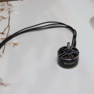 มอเตอร์ไร้แปรงถ่าน 2810 900KV สำหรับโดรน FPV Freestyle ระยะไกล อะไหล่ DIY มอเตอร์โดรนขนาดเล็ก อุปกรณ์เสริมโดรน - Product Image 3