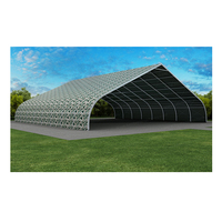 Tente de stockage industrielle préfabriquée de 1600 m² avec arche de 4 m de hauteur, structure en aluminium et bâche camouflage