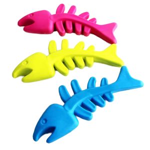 Juguete masticable en forma de hueso de pescado para perros y gatos, juguete de entrenamiento chirriante para mascotas con divertido sonido de goma para cachorros - Product Image 2