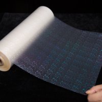 Film de plastification holographique BOPP en gros, film plastique EVA doux au toucher, film de plastification thermique anti-rayures