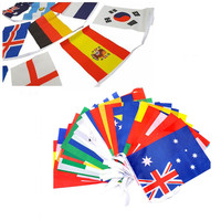 Petits drapeaux suspendus personnalisés sublimés avec logo Impression personnalisée Drapeau triangulaire avec logo Impression personnalisée Drapeaux de fanions de 4 m