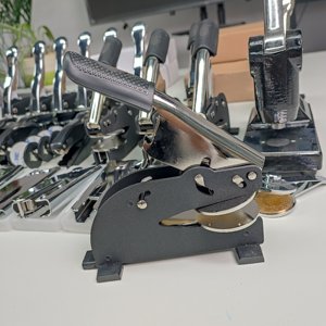 Sello personalizado con logotipo para negocios, estampador de <span class=keywords><strong>boda</strong></span>, estampador de escritorio resistente personalizado, estampador en relieve - Product Image 5