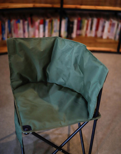 เก้าอี้สเก็ตช์ทรงสามเหลี่ยมสำหรับนักเรียนแบบพกพากลางแจ้งบุนวมหลังต่ำพับได้สำหรับตั้งแคมป์ - Product Image 4