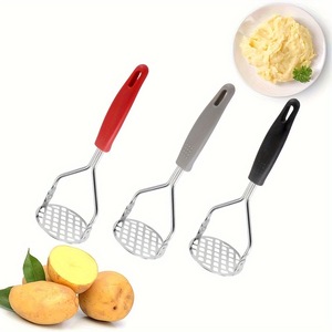 Triturador de patatas de acero inoxidable con mango antideslizante, herramienta manual de cocina para triturar patatas, batatas y prensar ajo - Product Image 2