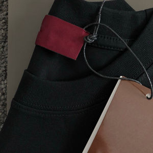 Camiseta de manga corta de estilo lujoso para hombre logotipo personalizado al por mayor disponible - Product Image 2