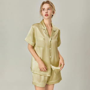 Set <span class=keywords><strong>pigiama</strong></span> in raso a manica corta da <span class=keywords><strong>donna</strong></span> abbigliamento da notte in seta di ghiaccio traspirante per la primavera estate ODM taglie forti 5XL <span class=keywords><strong>XS</strong></span> - Product Image 5