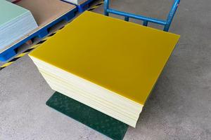 Màu vàng <span class=keywords><strong>fr4</strong></span> chống cháy Epoxy Board 0.5mm-100mm của sợi thủy tinh Epoxy chịu nhiệt độ cao <span class=keywords><strong>fr4</strong></span> tấm cán - Product Image 3