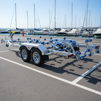 Remorque de bateau Hyroad de haute qualité, adaptée aux bateaux de moins de 6,5 m, à double essieu avec support inférieur à rouleaux