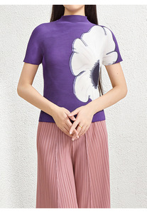 Nouvelle Collection Été PY : Haut Plissé Miyake Élégant et Luxueux pour Femme, Motif Floral Grande Taille, Col Montant – Vente en Gros en Ligne - Product Image 4