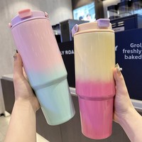 Botol Termos Stainless Steel dengan Warna Gradasi Berinsulasi Vakum; Botol Air Kapasitas Besar; Mug Mobil Portabel Ramah Perjalanan.