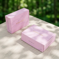 Maßgefertigte Umweltfreundliche Recycelte Rosa Kartonverpackungen mit Schaumstoffeinlage für Schuh- und Kleidungs-Geschenkverpackungen