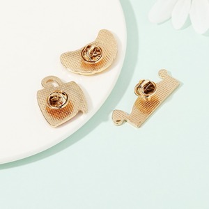 Conjunto de Pins Esmaltados de Café e Croissant, Emblema de Letra de Cafeteria, Broche de Xícara de Café para Decoração de Mochila, Jaqueta e Lapela - Product Image 5