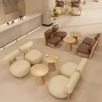 Ensemble table et chaises de style moderne et minimaliste pour restaurants, salons de thé, cafés et hôtels - Durable