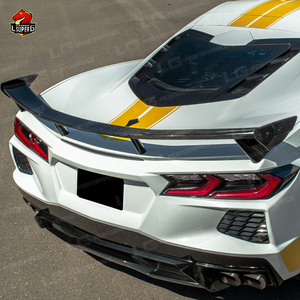 Kit carrosserie CB en fibre de carbone pour Chevrolet <span class=keywords><strong>Corvette</strong></span> C8, accessoires de lifting avec lèvre avant, aileron arrière, jupes latérales - Product Image 4
