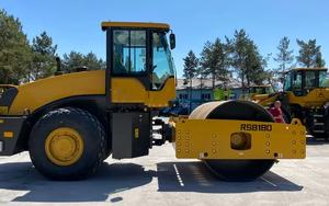 ลูกกลิ้งดรัมถนนแบบเดี่ยวระบบไฮดรอลิกขนาด18ตัน <span class=keywords><strong>RS8180</strong></span>พร้อมกำลัง118kW สำหรับการปูถนน - Product Image 3