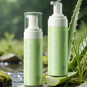 KORMESIC Marca Privada OEM al por Mayor, Mousse Limpiador Facial de Aloe Vera 150ml, Espuma Rica, Control de Grasa, Blanqueador - Product Image 1
