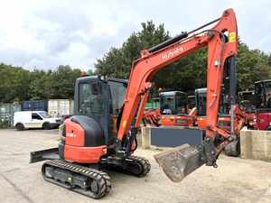 Beste Qualität Gebrauchter Kubota U36 4-Tonnen-Bagger Gebrauchter Raupenbagger Mini-Bagger Zuverlässiger Bagger mit Hydraulikhammer CE-Zertifiziert - Product Image 3