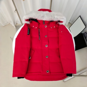 Veste en duvet 100% pour homme MOOSE Canada, luxe, décontractée, coupe ajustée, mi-longue, chaude, col en fourrure de renard vintage - Product Image 4