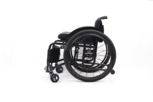 Personalizzabile sedia a rotelle in alluminio leggero pieghevole per la mobilità sportiva con funzione di terapia fisica prodotto medico - Product Image 2