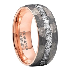 8MM Alin martelé <span class=keywords><strong>2</strong></span> canaux Whikey baril incrustation bleu opale noir plaqué carbure de tungstène bandes de mariage - Product Image 4