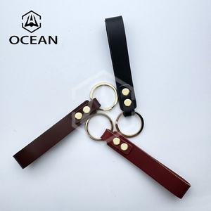 سلسلة مفاتيح جلدية مخصصة بتصميم شخصي وطباعة بالأشعة فوق البنفسجية، شكل بيضاوي عالي الجودة، حجم ولون مخصص - Product Image 5