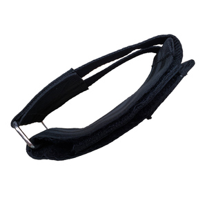 Vòng Móc Màu Đen Với Dây Đai Bàn Đạp Kim Loại - Product Image 5