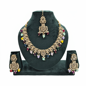Collier en plaqué or avec pierre de cristal et perles - Product Image 2
