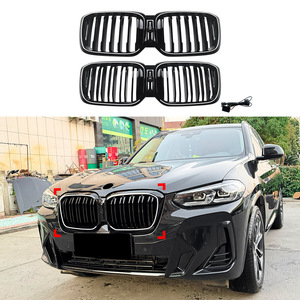 กระจังหน้า BMW X3 G01 X4 G02 LCI ปี 2022 2024 แบบมีไฟ LED สีดำ พร้อมไฟตกแต่งกันชนหน้า - Product Image 1