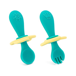 Set <span class=keywords><strong>de</strong></span> Entrenamiento <span class=keywords><strong>para</strong></span> Comer <span class=keywords><strong>para</strong></span> Bebés, Incluye <span class=keywords><strong>Cucharas</strong></span> <span class=keywords><strong>de</strong></span> Silicona Suave <span class=keywords><strong>para</strong></span> Alimentar, Tenedores con Mango Pequeño <span class=keywords><strong>para</strong></span> Servir y un Juego <span class=keywords><strong>de</strong></span> Vajilla Infantil. - Product Image 5