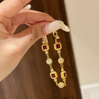 Nouveau Bracelet Rétro Chinois de Luxe 2026 avec Diamants Carrés et Ronds en Rubis, Ensemble de Bijoux Premium et Raffinés