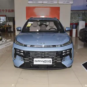 Suministro de fábrica chino barato auto JAC SOL QX 1.5L coche de gasolina volante a la izquierda coches usados para la venta