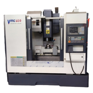 เครื่องกลึงแนวตั้ง CNC VMC พร้อมระบบควบคุม Siemens ทรงเรียว BT40หมุนอัตโนมัติสำหรับศูนย์เครื่องจักรผลิตเครื่องจักรแนวตั้ง - Product Image 6
