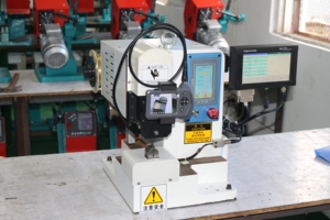 Servo fil câble épissage Machine cuivre ceinture sertissage équipement de connexion pour la fabrication - Product Image 2