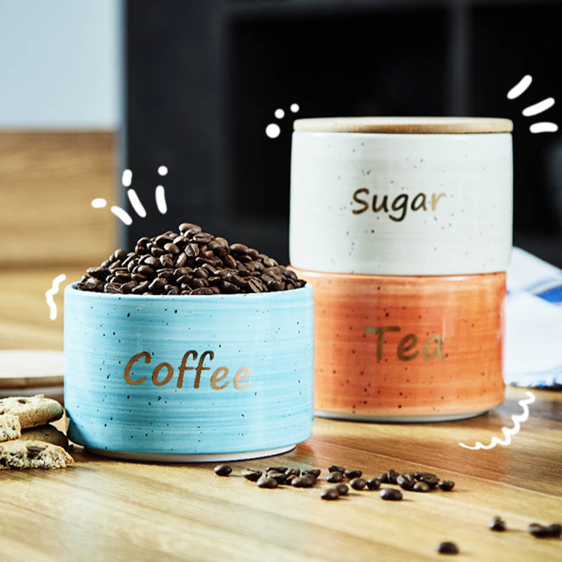 Bleu, Orange, Blanc cassé