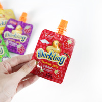 Emballage de liquide de boisson en plastique transparent imprimé de logo personnalisé Pochette debout avec bec verseur Pochette à bec verseur de jus