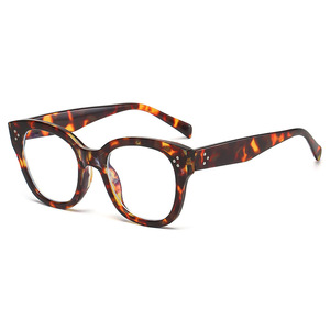 Gafas de Lectura Retro Cuadradas con Bloqueo de Luz Azul, Monturas Ópticas Unisex para Hombre y Mujer - Product Image 1