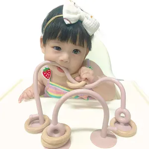 사용자 정의 몬테소리 부드러운 교육 젖니가 나는 실리콘 나무 아기 장난감 아이 0 6 개월 2023 도매