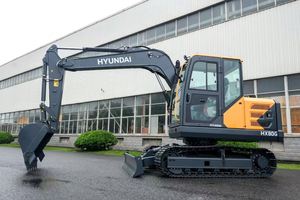 Mini-excavatrice sur chenilles d'occasion Hyundai HX80G d'origine coréenne, faible nombre d'heures de travail, Hyundai HX80/HX60G, petite pelle à vendre - Product Image 2